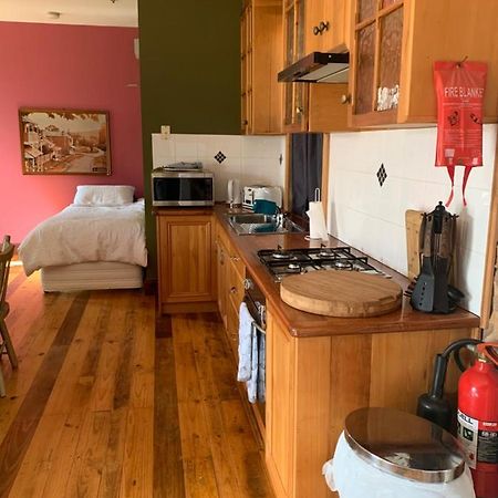 Original Hat Factory Apartment บาเทิร์สต์ ภายนอก รูปภาพ